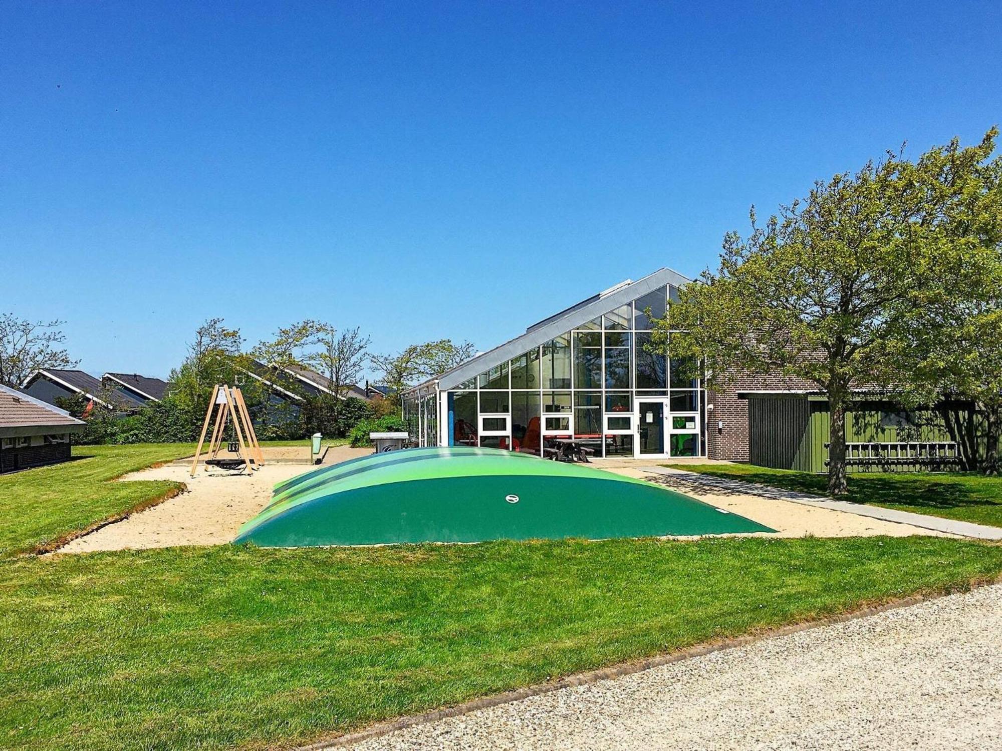 6 Person Holiday Home On A Holiday Park In Hemmet Buitenkant foto