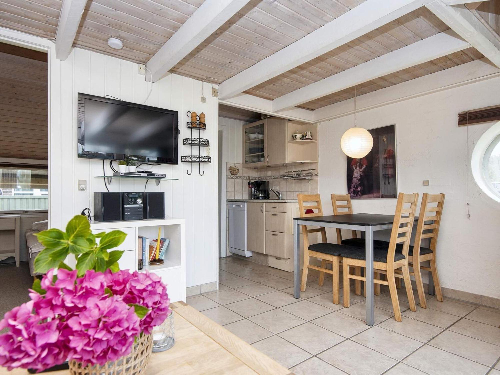 6 Person Holiday Home On A Holiday Park In Hemmet Buitenkant foto