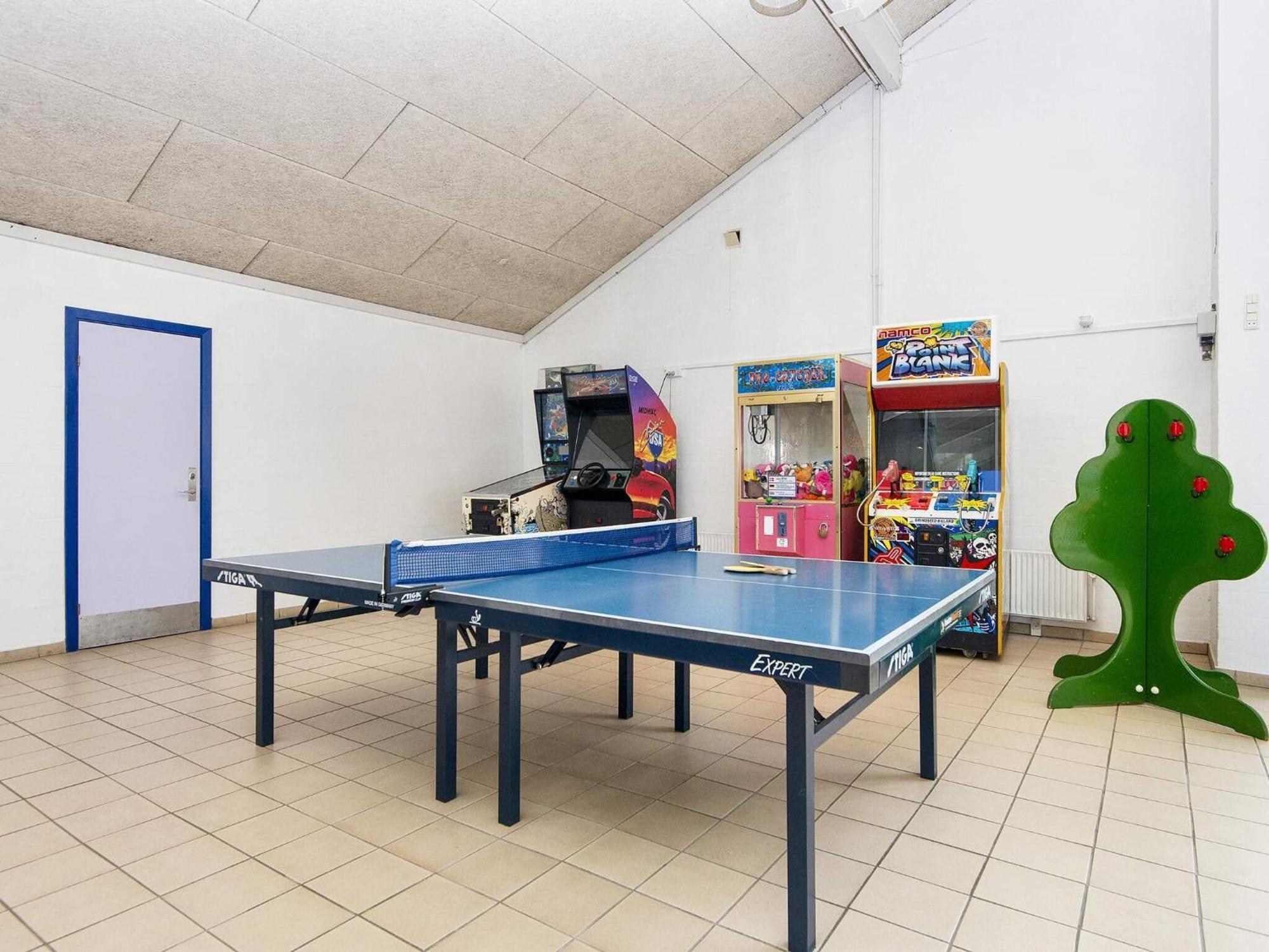 6 Person Holiday Home On A Holiday Park In Hemmet Buitenkant foto