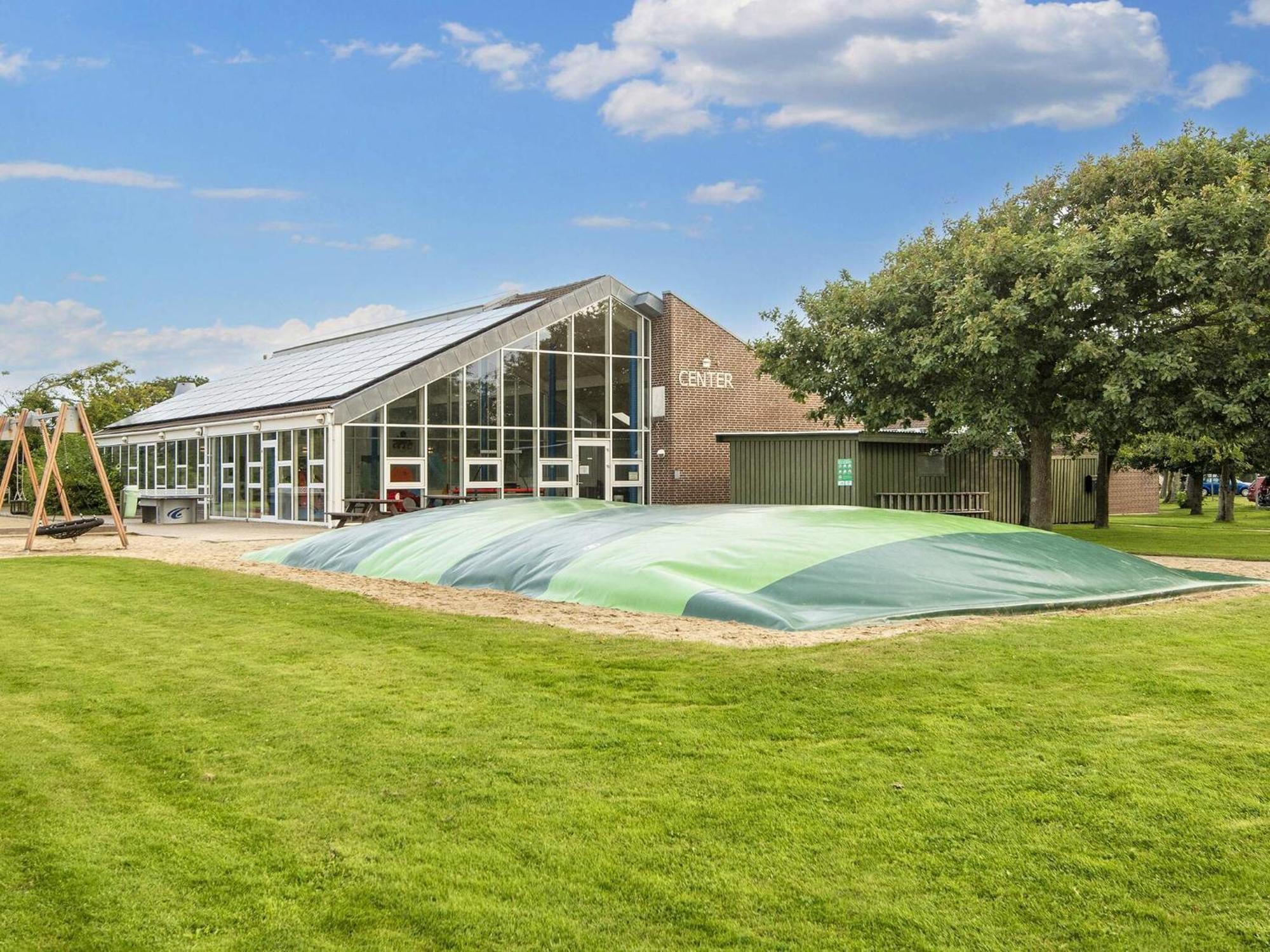 6 Person Holiday Home On A Holiday Park In Hemmet Buitenkant foto
