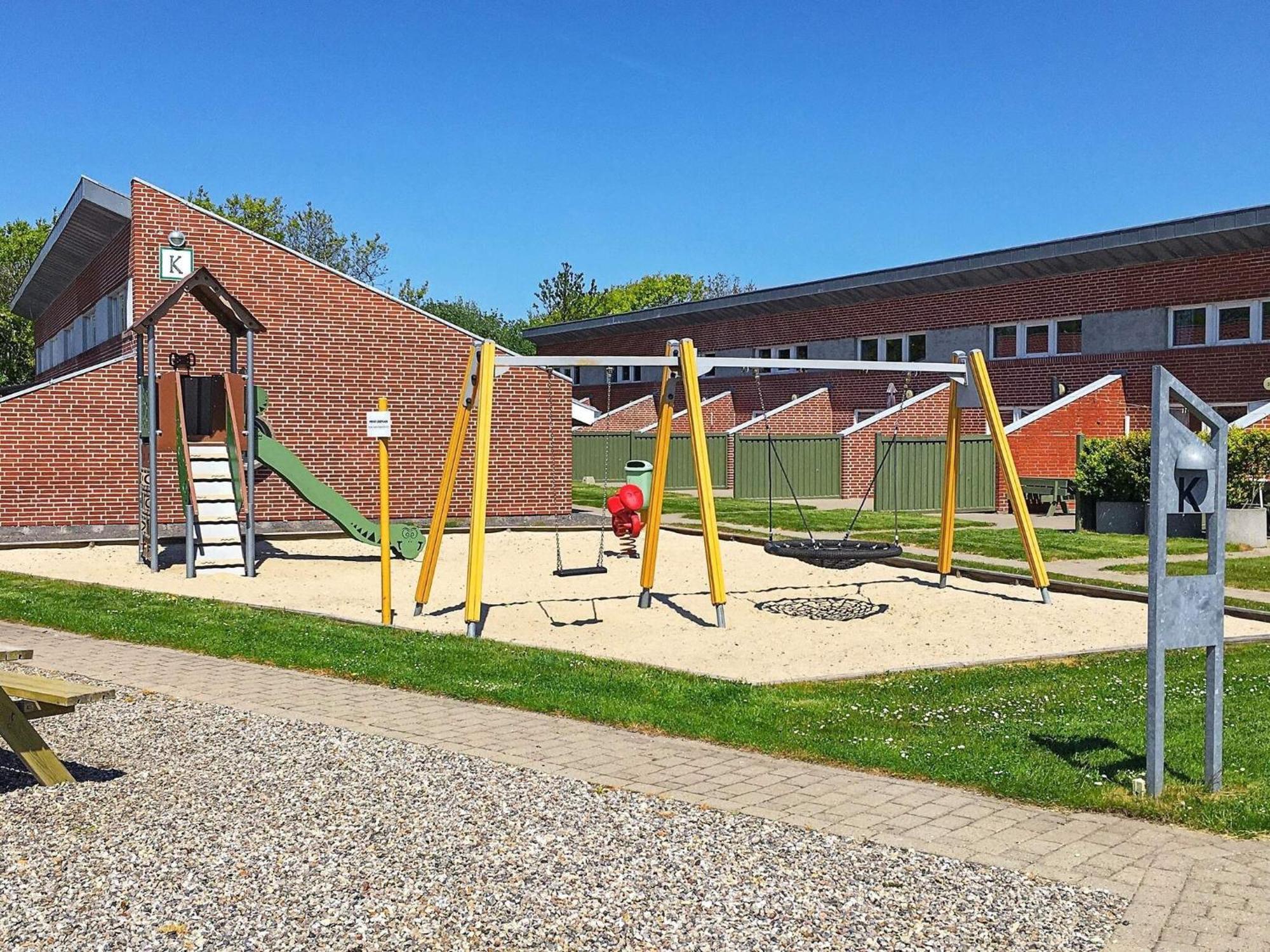 6 Person Holiday Home On A Holiday Park In Hemmet Buitenkant foto