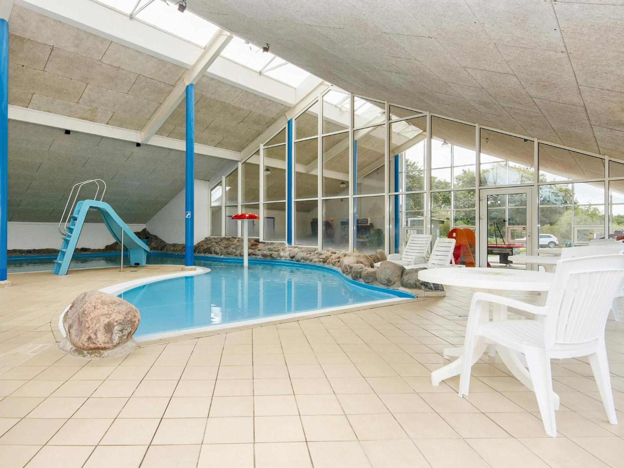 6 Person Holiday Home On A Holiday Park In Hemmet Buitenkant foto